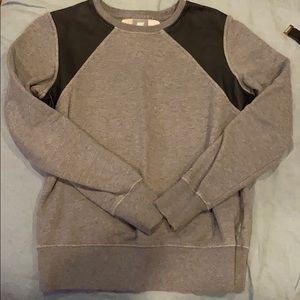 Women’s Nike sportswear sweater
